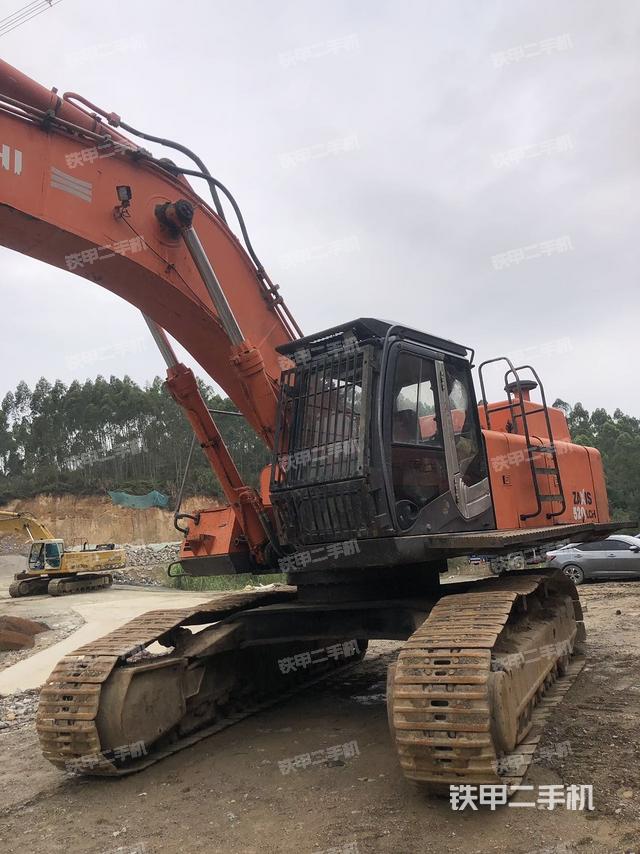 日立ZX470LCH-3挖掘机