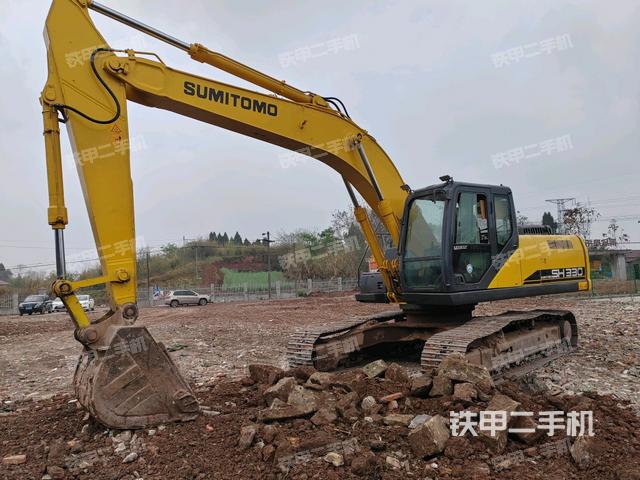 住友SH240-5挖掘机