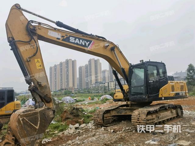 三一重工SY205C挖掘机