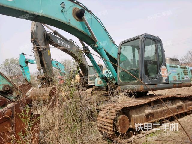 神钢SK350LC-8挖掘机