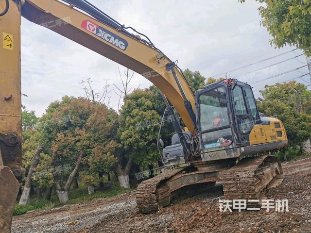 徐工XE205DA挖掘机