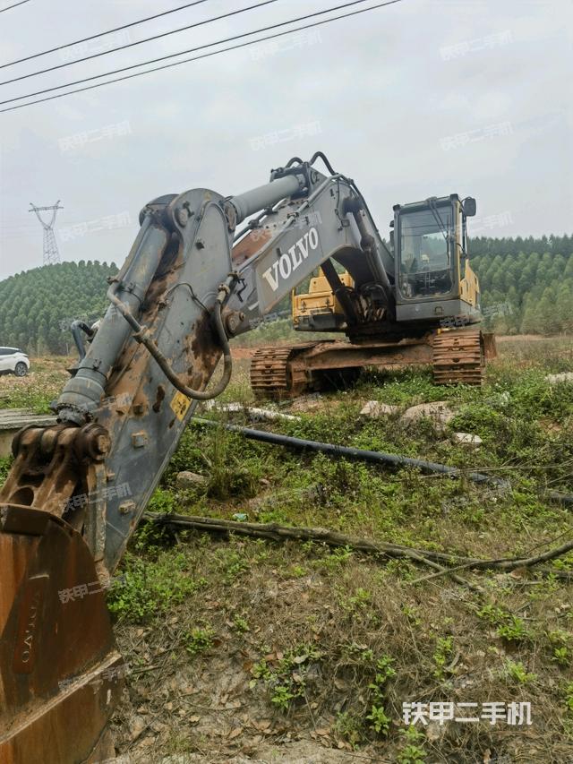 沃尔沃EC380DL挖掘机
