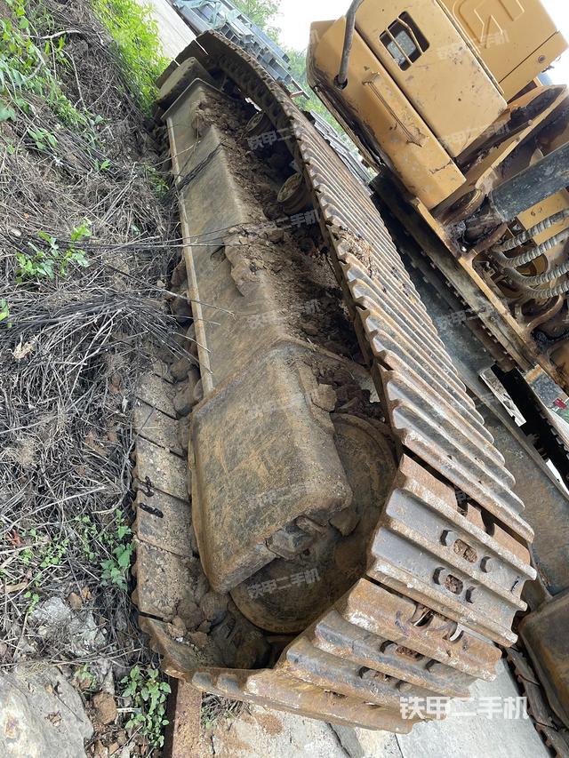 右侧履带整体（行走机构）