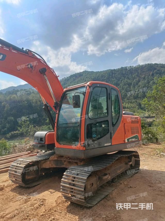 斗山DX130-9C挖掘机