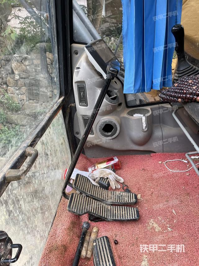 显示屏 （驾驶室部分）