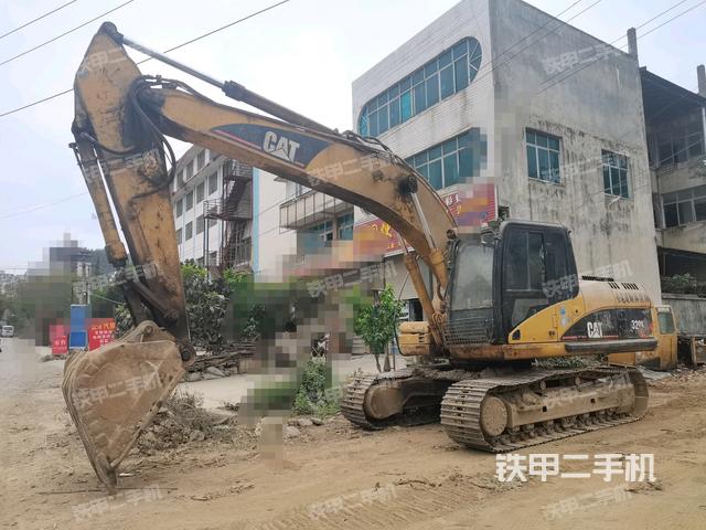 卡特彼勒320D液压挖掘机