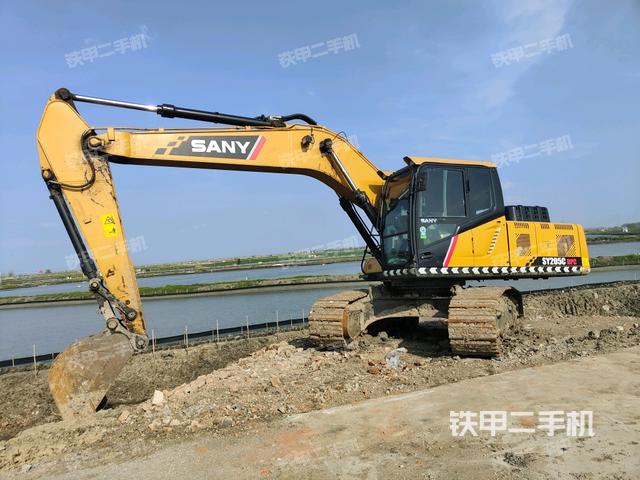 三一重工SY205C挖掘机