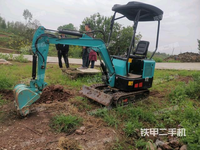 山东华科HKW-17挖掘机