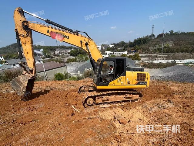 柳工CLG920E挖掘机