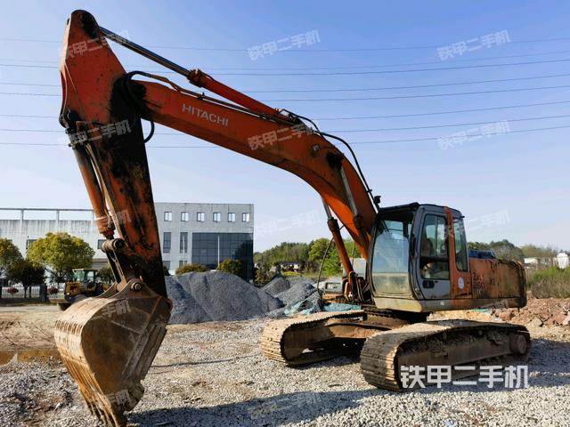日立ZX240LC挖掘机