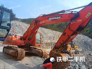 斗山DH300LC-7挖掘機實拍圖片