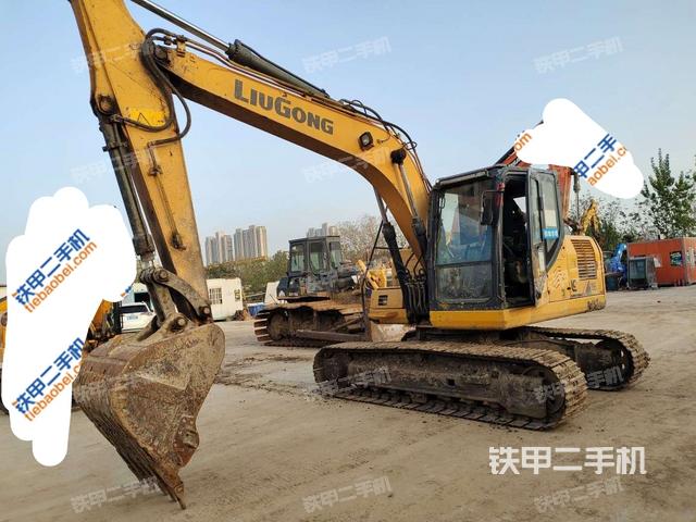 柳工CLG915E挖掘机