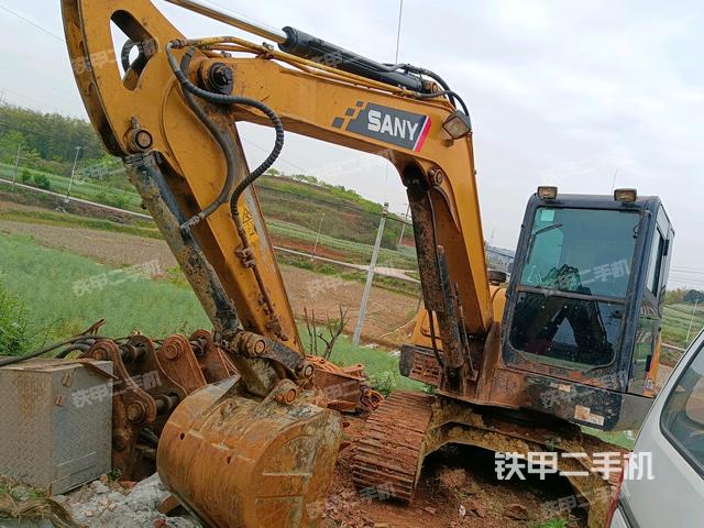 三一重工SY60C挖掘机