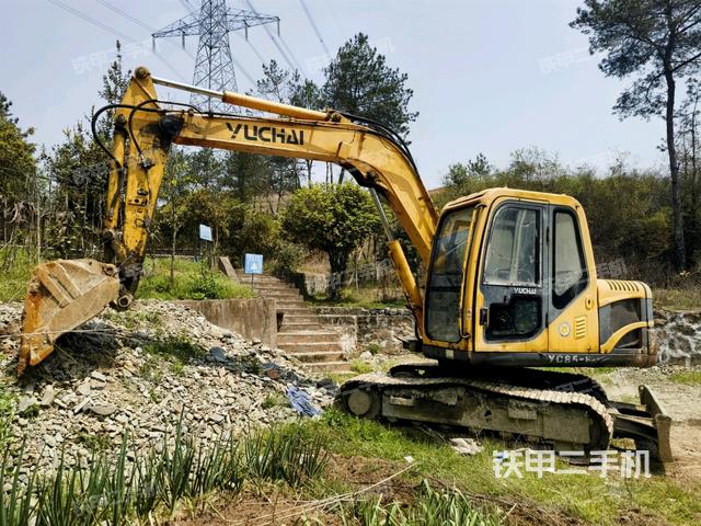 玉柴YC85-8挖掘机