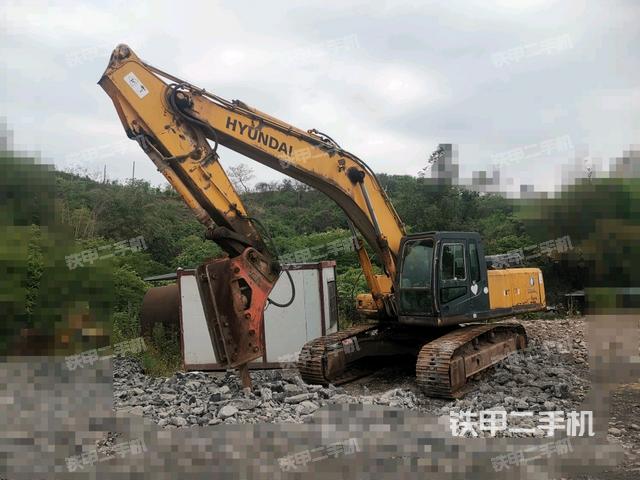 现代R335LC-7挖掘机