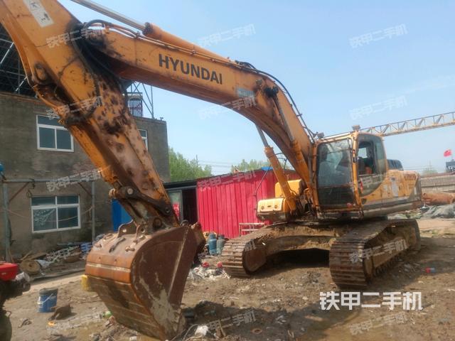 现代R305LC-9挖掘机