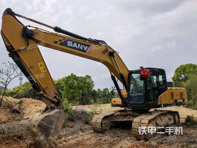 三一重工SY205C挖掘机