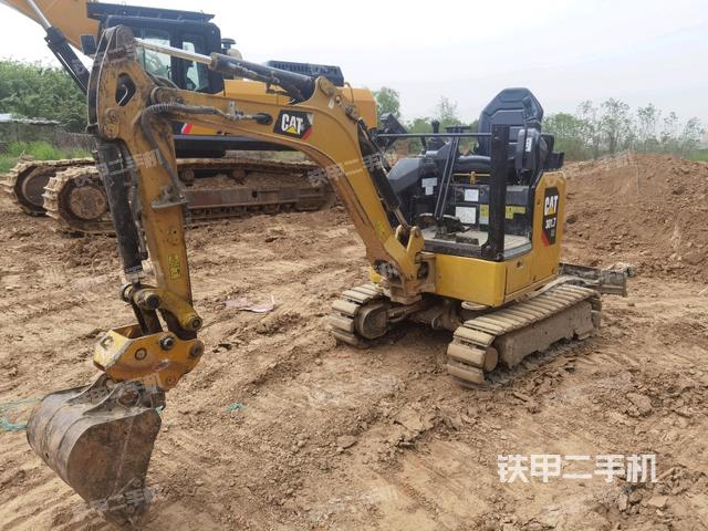 卡特彼勒CAT®301.7 CR 微型液压挖掘机
