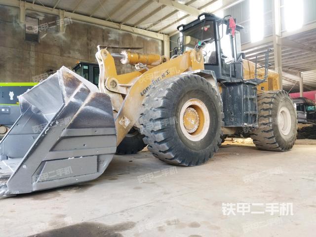 龙工LG862N装载机