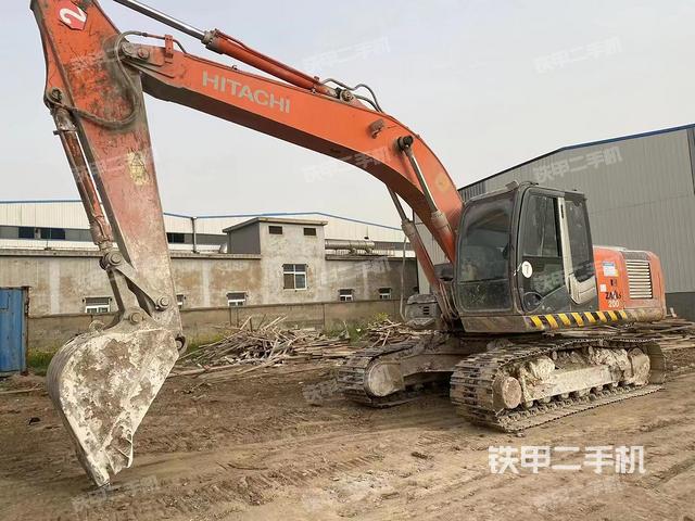 日立ZX200-3挖掘机