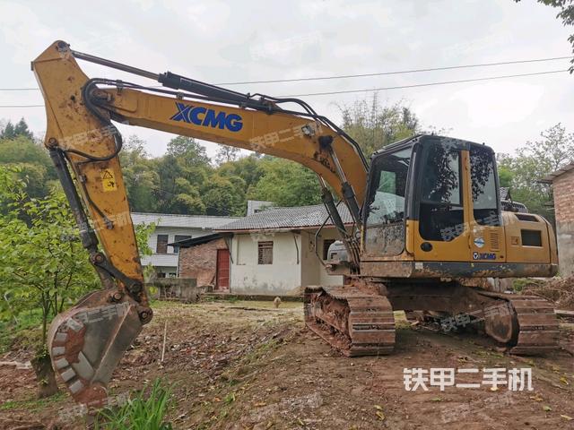 徐工XE135D挖掘机
