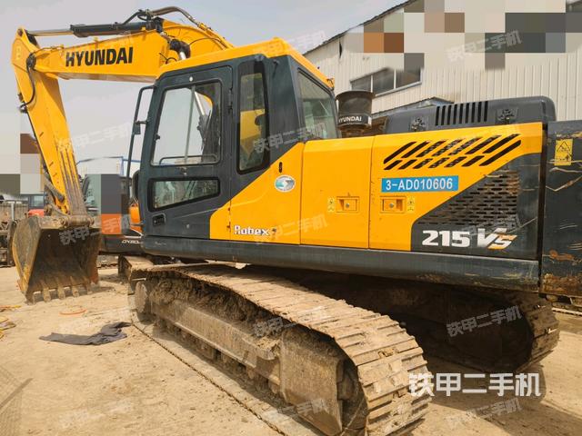 现代R215VS挖掘机