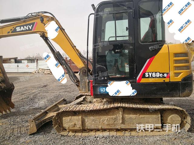 三一重工SY55C挖掘机