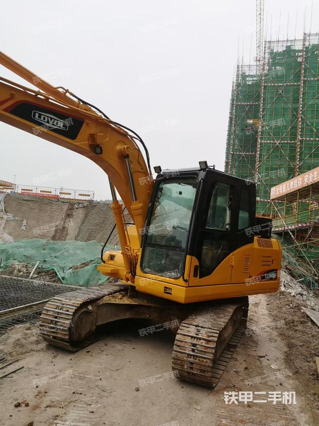 雷沃重工FR150-7挖掘机