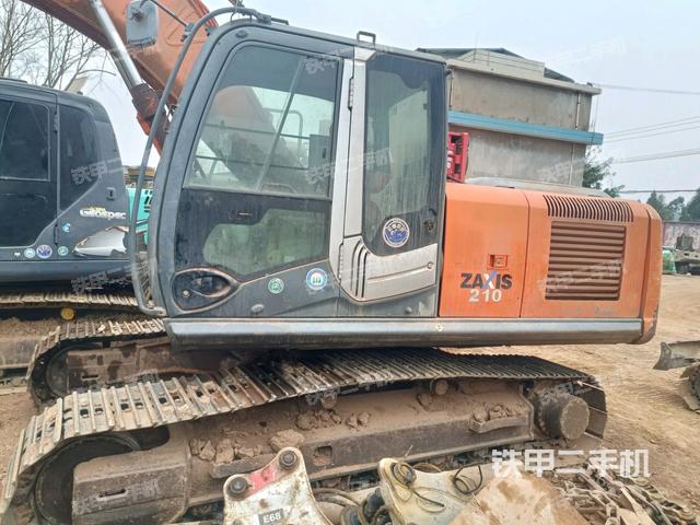 日立ZX210H-3挖掘机