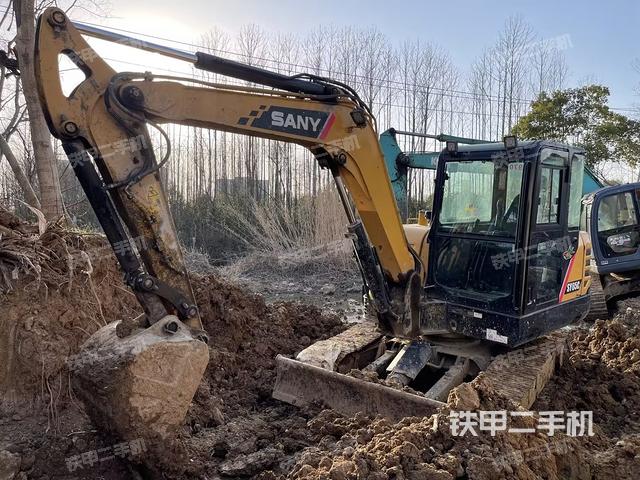 三一重工SY60C挖掘机