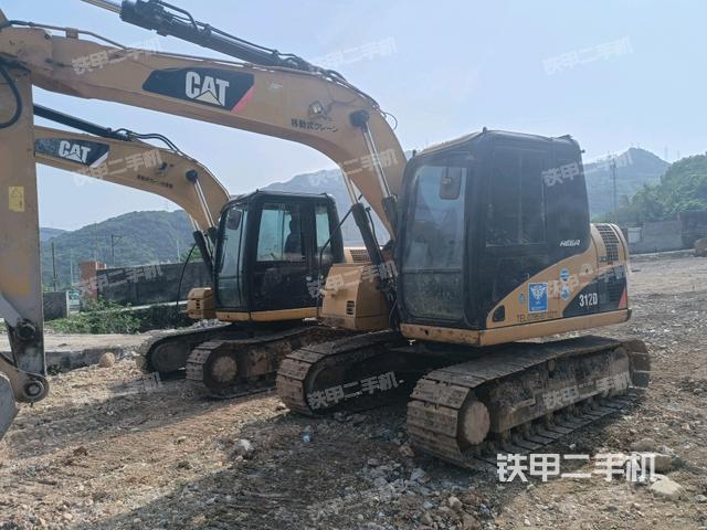 卡特彼勒311D挖掘机