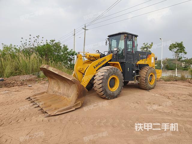 柳工ZL50CN装载机