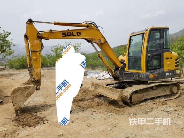 山东临工E660F挖掘机