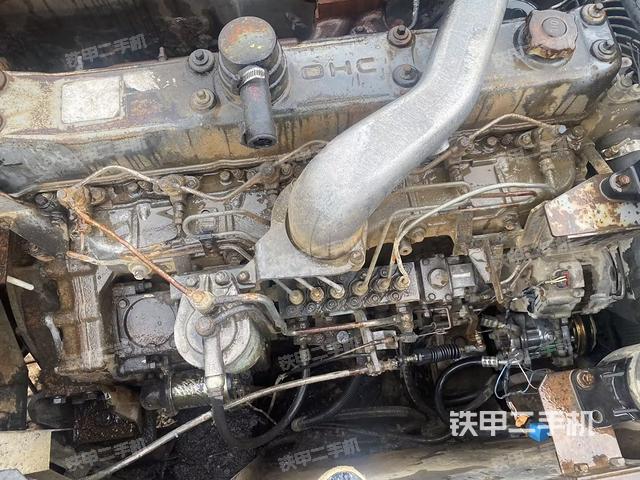 气门室盖螺丝特写（上车部件）