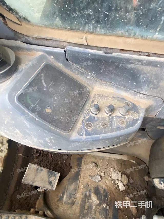 显示屏 （驾驶室部分）