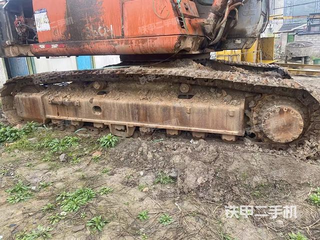 右侧履带整体（行走机构）