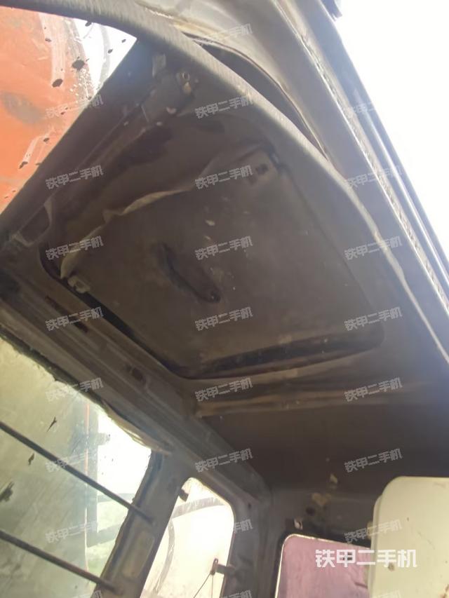 顶棚整体（驾驶室部分）