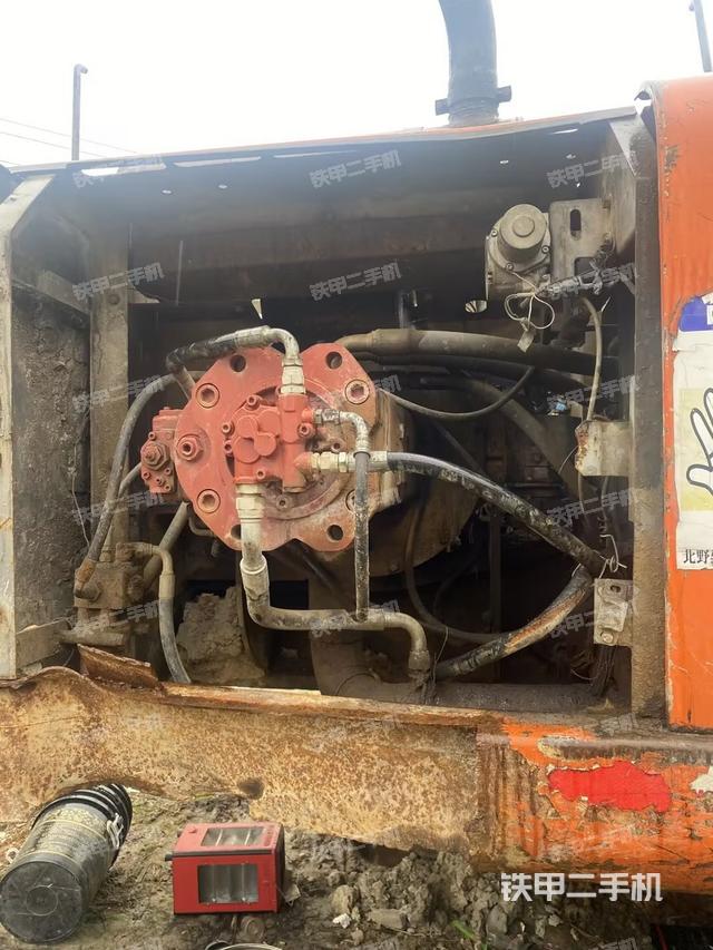 液压泵室（大件舱室）