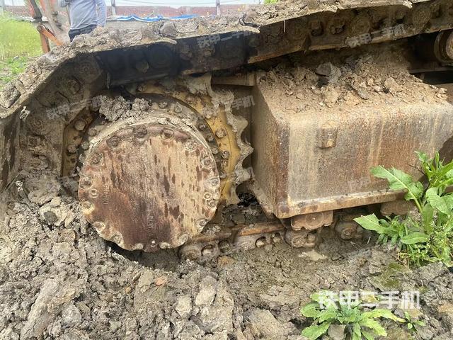 左驱动轮（行走机构）