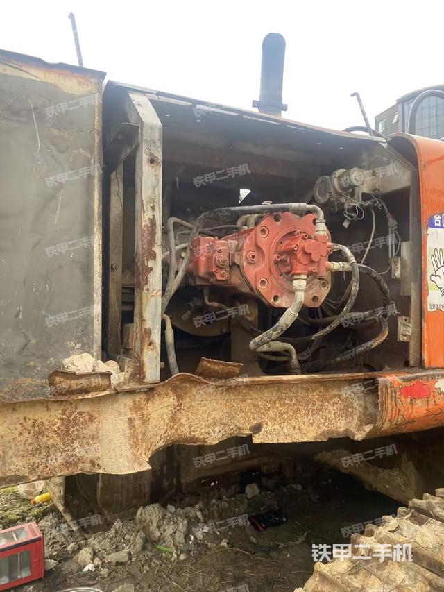 液压泵斜45 左（大件舱室）