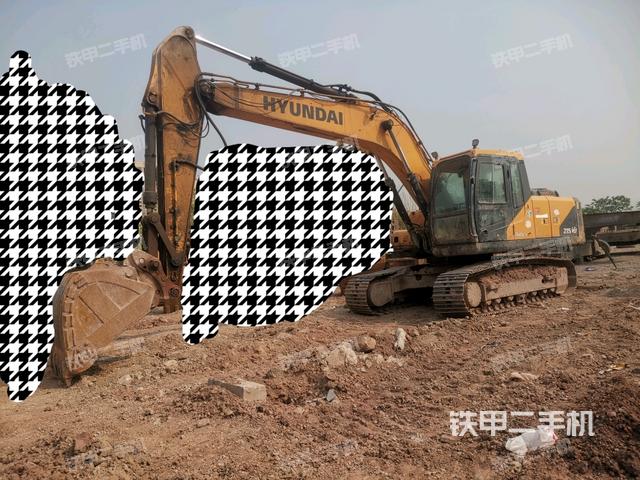 现代R215VS挖掘机
