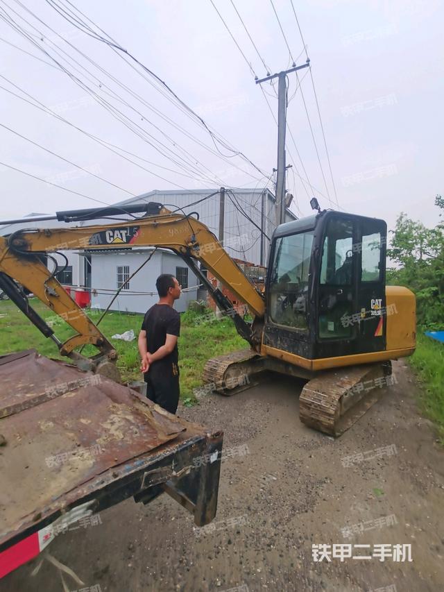 卡特彼勒CAT®305.5E2 小型液压挖掘机