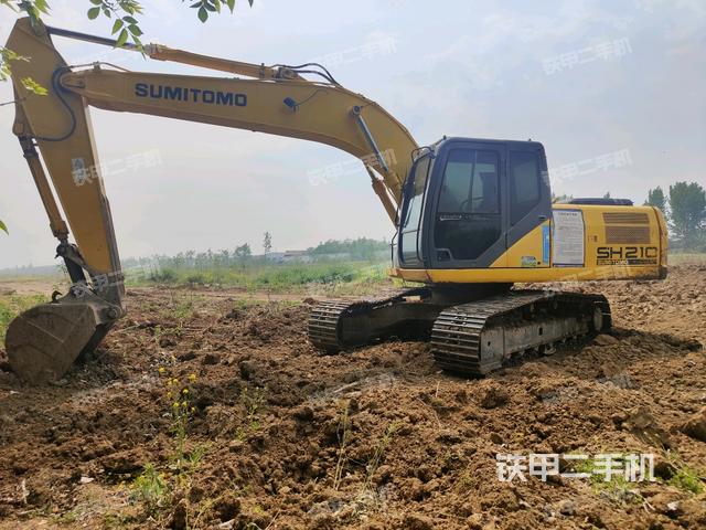 住友SH210-5挖掘机