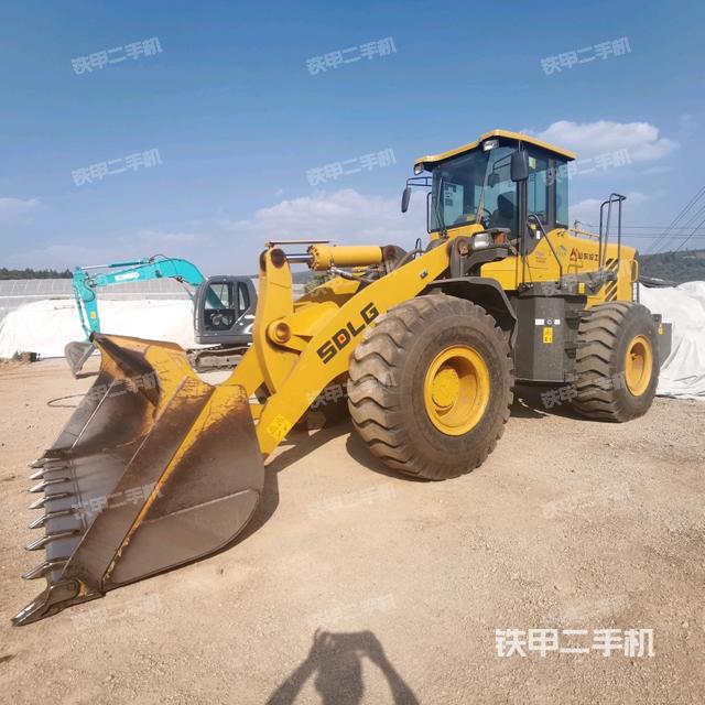 山东临工L955装载机