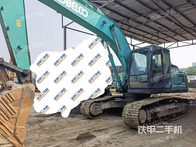 神钢SK210LC-10挖掘机