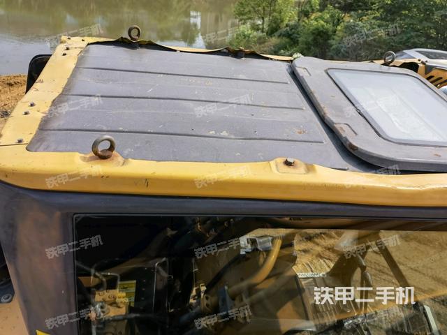 驾驶室顶部俯视（上车部件）