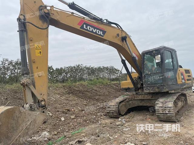 雷沃重工FR215E2挖掘机