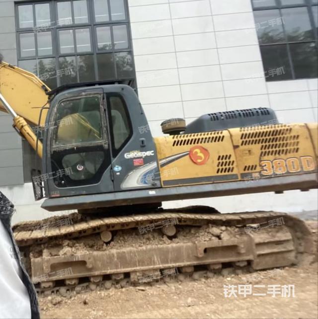 神钢SK380D-8挖掘机