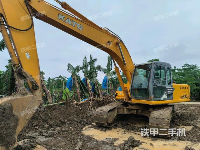 加藤HD820R挖掘机