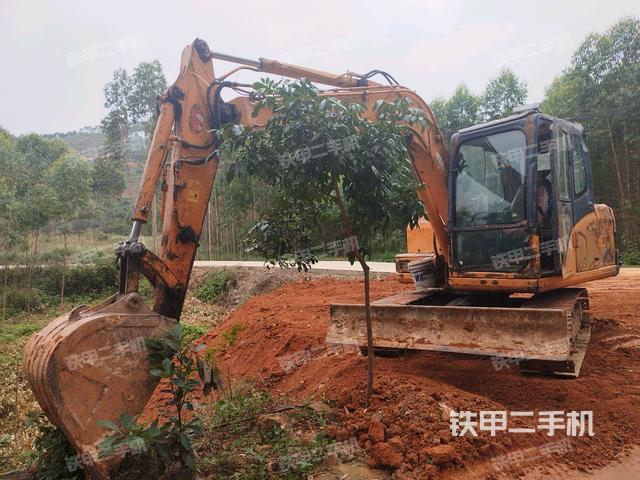 雷沃重工FR85H-8挖掘机